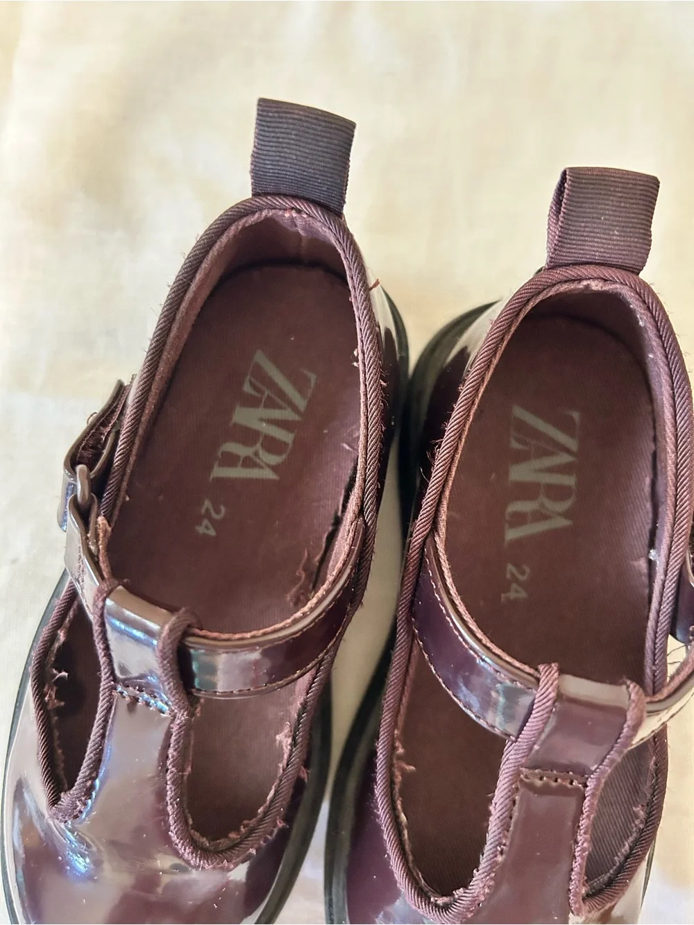 Zara Toddlers T-Strap Patent Leather Shoes/Burgundy/EU Size 24-US Size 7.5-8